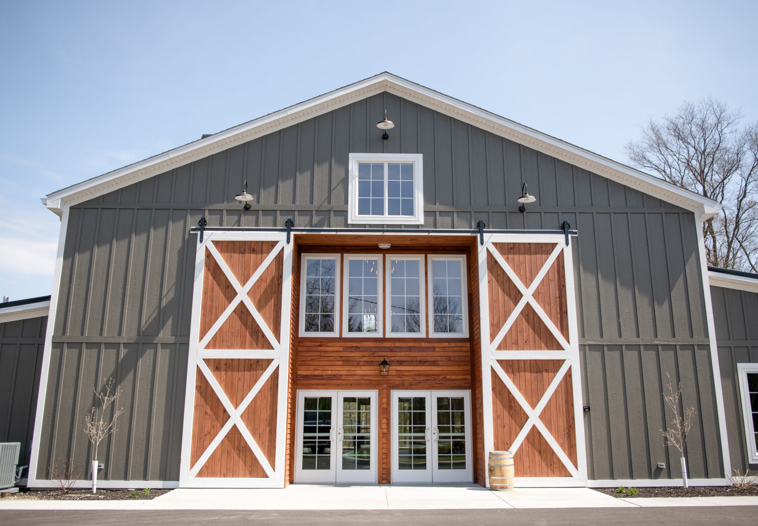 wedding-venue-buffalo-ny-legacy-on-18-mile-creek-hamburg-new-york-logo